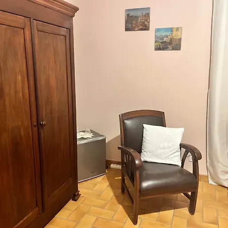 Quarto em Acomodações Particulares Campuleccia